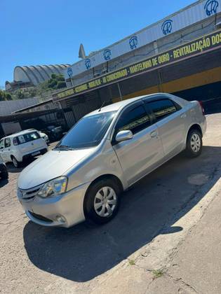 TOYOTA ETIOS 1.5 XS SEDAN 16V FLEX 4P MANUAL TOYOTA ETIOS 1.5 XS SEDAN 16V FLEX 4P MANUAL